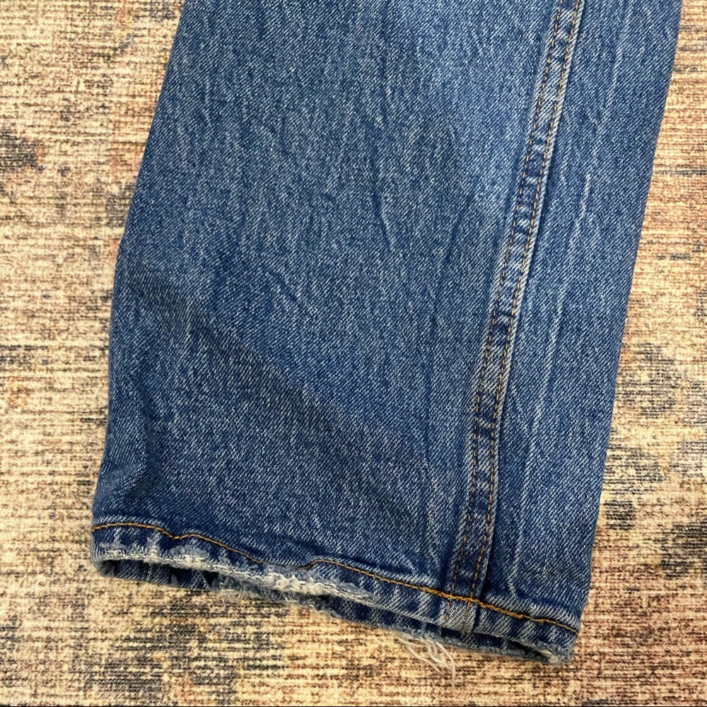 90s ULTRA HIGH RISE JEANS - Picture 8 of 9